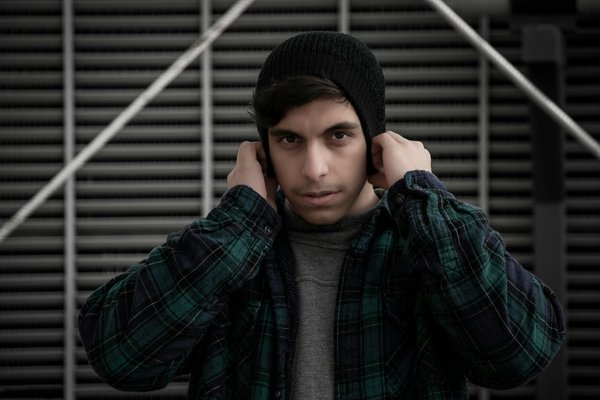 Les meilleures sandales fille pour un été stylé et confortable