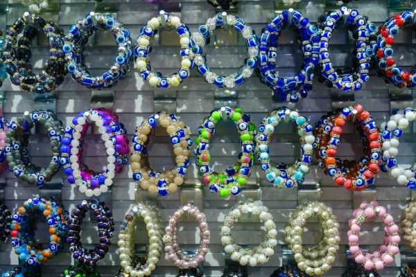 Bracelet homme perle : l'élégance des pierres naturelles